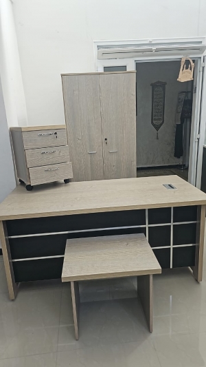 ensemble de bureau CIRTA 024