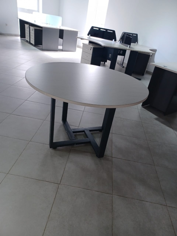 table de réunion ROND