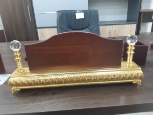 PORTE NOM EN BOIS LUXE