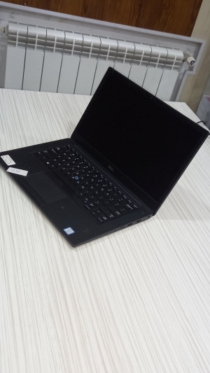 LAPTOP OCCASSION DELL LATITUDE I5/8EME GENERATION/7490/I5/8GB/256SSD/ECRAN TACTILLE 14"/WIN 11
