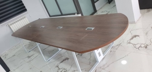 table de r&eacute;union