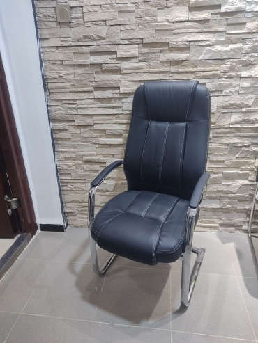 chaise visiteur 76 A