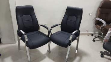 chaise visiteur a107