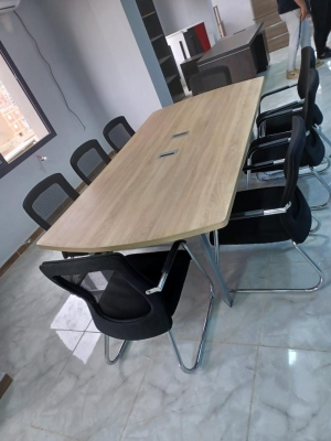 Table de r&eacute;union CHAINE