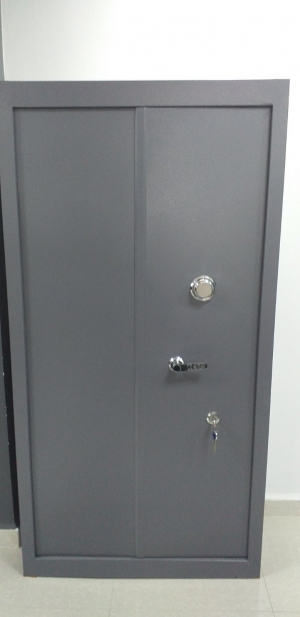 armoire m&eacute;tallique