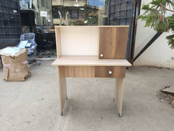 BUREAU OPERATEUR F01