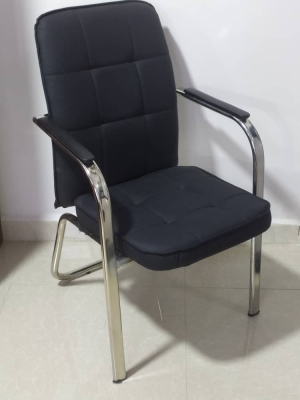 Chaise visiteur 9905 noir