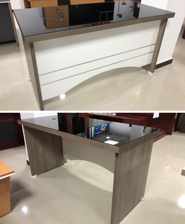 Bureau 1403