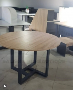 table de r&eacute;union ronde