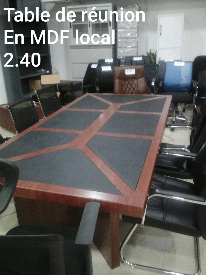 Table de réunion MDF local 2.4m